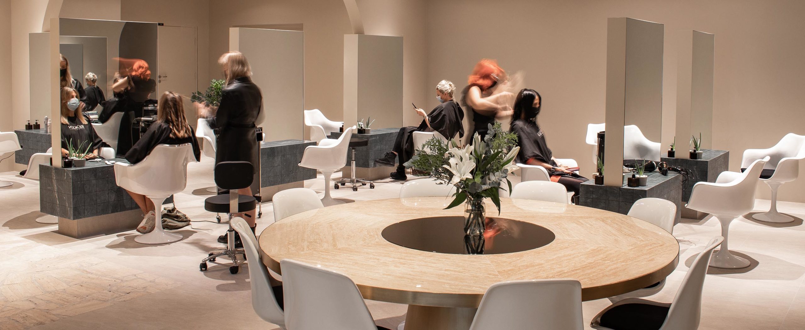 the-fold-salon-dubai-interior-design